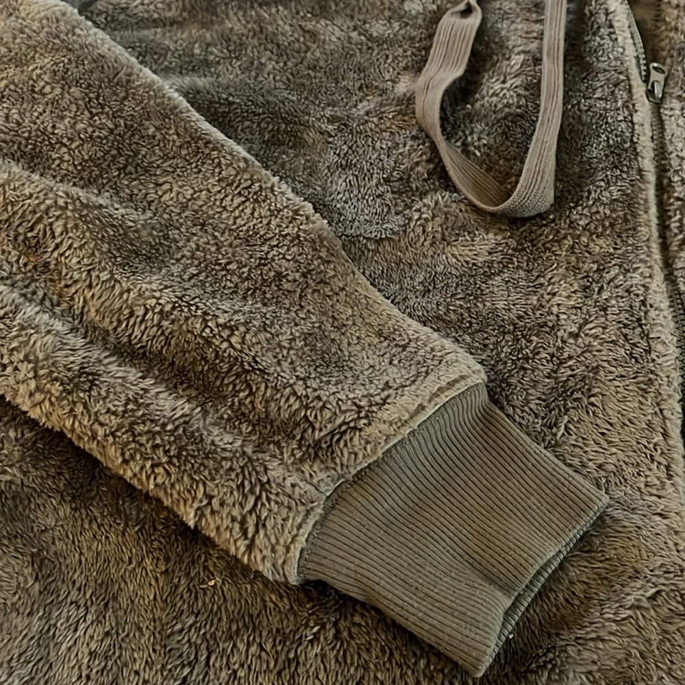 Aerie oversized fuzzy hoodie - Picture 4 of 7